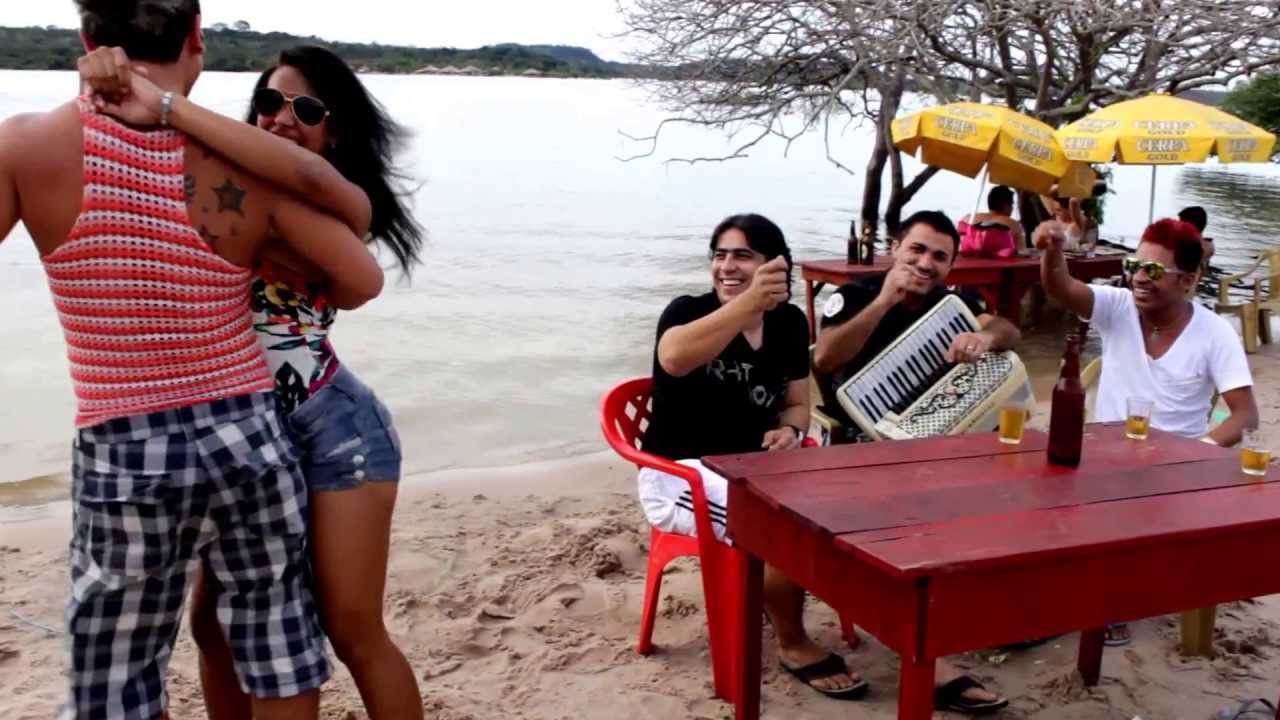 Quero vê essa menina Remexer -  Luciano Kikão