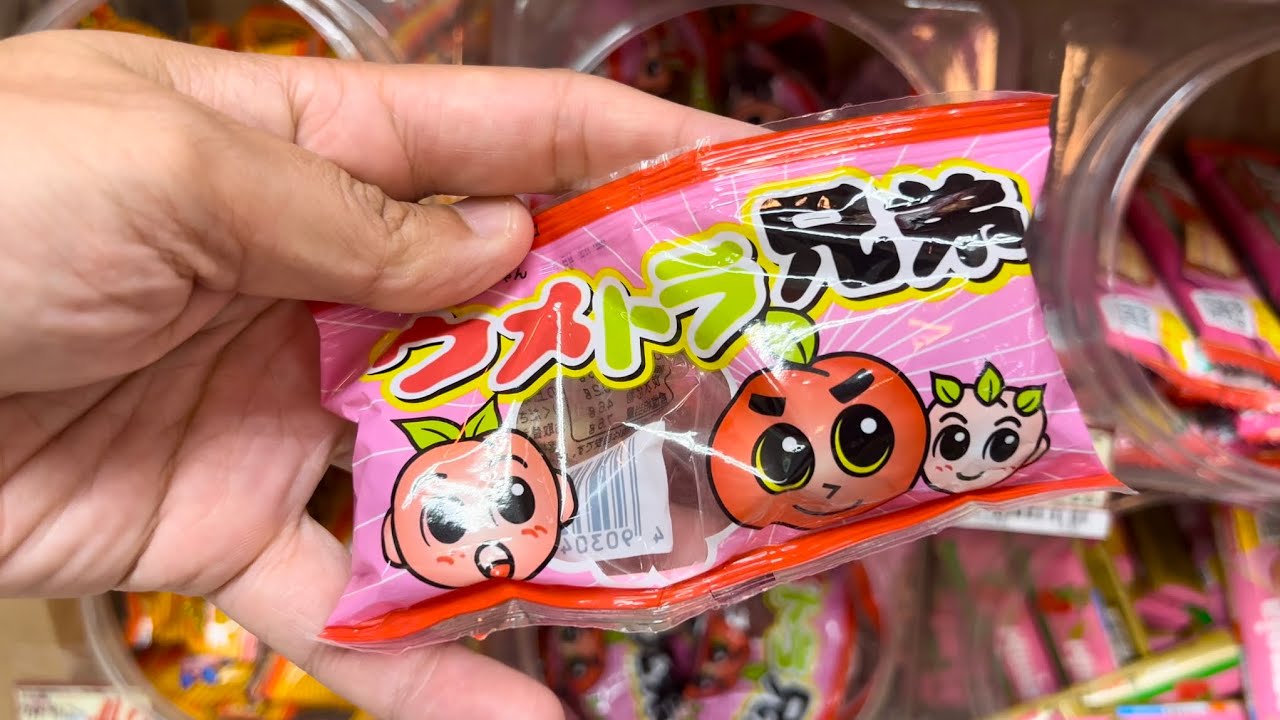 7 Japanese Snacks & Drinks at a don quixote 日本のお菓子