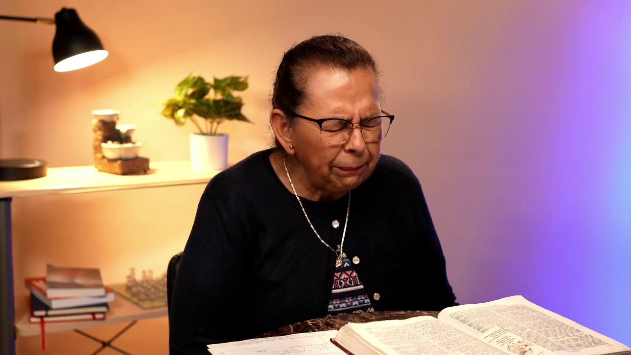 El cojo de Hermosa Hechos 3:19 con Pastora Teresa Roldan Sr.