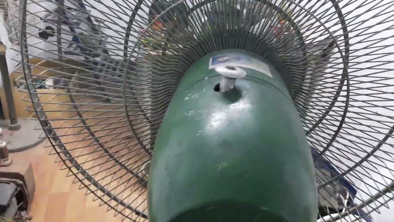 G.F.C. Pedestal capacitor fan 220V, 120W, 1400rpm, 24