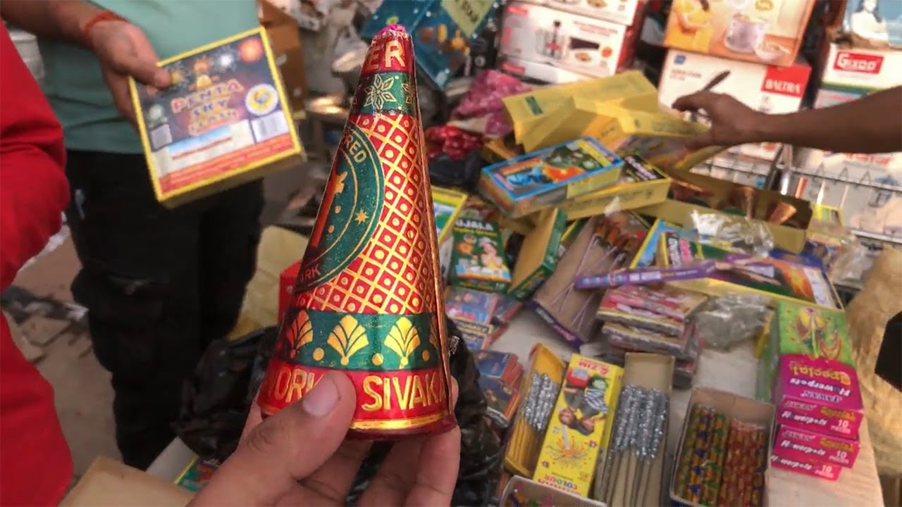 NEPALI BUYING BOMB (PATAKA) FROM INDIA FOR DEEPWALAI | TIHAR SPECIAL VLOG