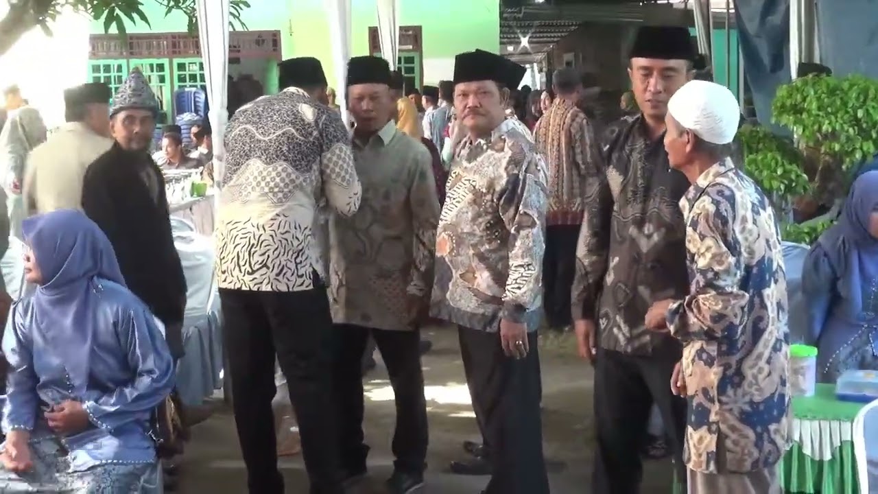 Ada Setan Ot Arista