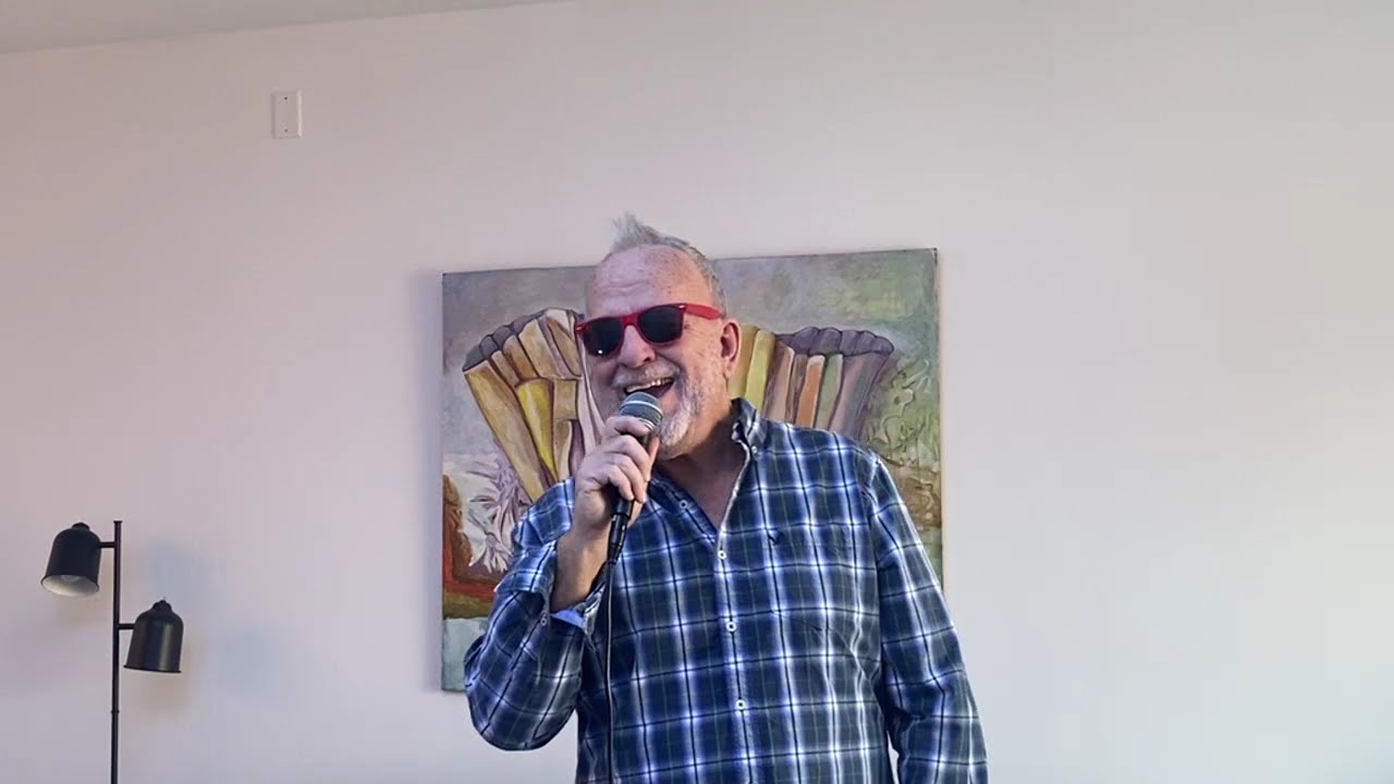 Tune Tuesday Crying by Roy Orbison with Tom Koz