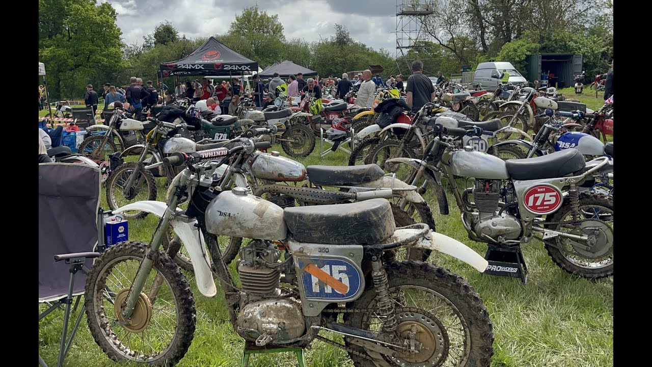 Mortimer Classic Motorcycle Club 100 Mile Team Race - Paddock Walkaround BSA BULTACO CCM TRIUMPH etc