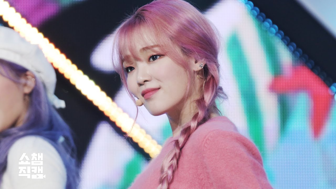 [쇼챔직캠 4K] 오마이걸 승희 - 돌핀 (OH MY GIRL SEUNGHEE - Dolphin) l #쇼챔피언 l EP.352
