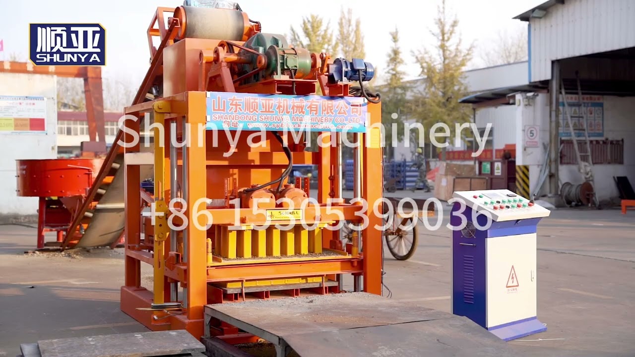 The ceiling of a small brick-making machine!QTJ4-26C is simple to operate