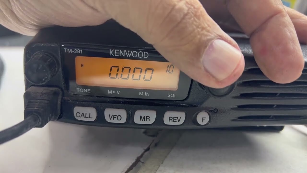 KENWOOD TM-281 شرح عن الجهاز