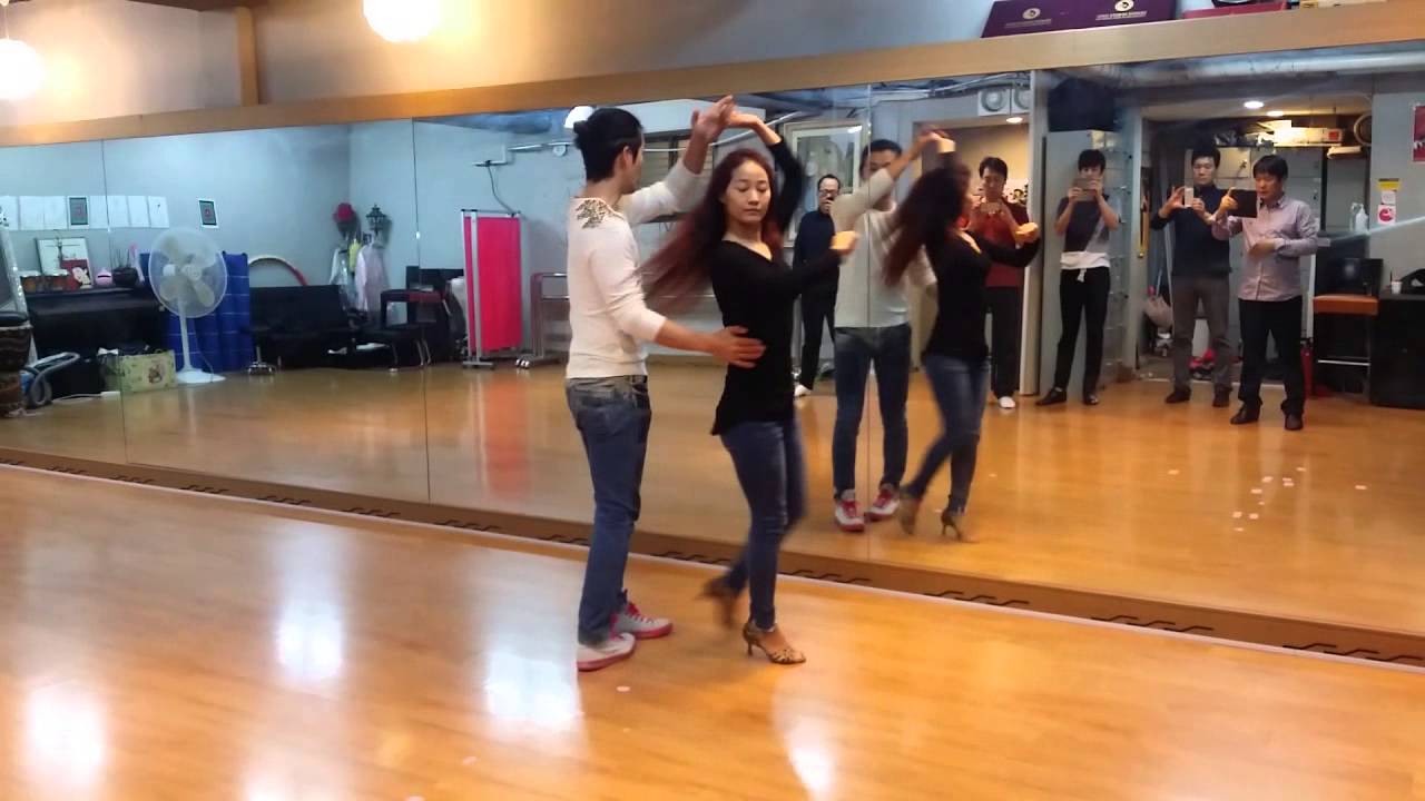 더댄서 블랙칸 중급 살사 패턴