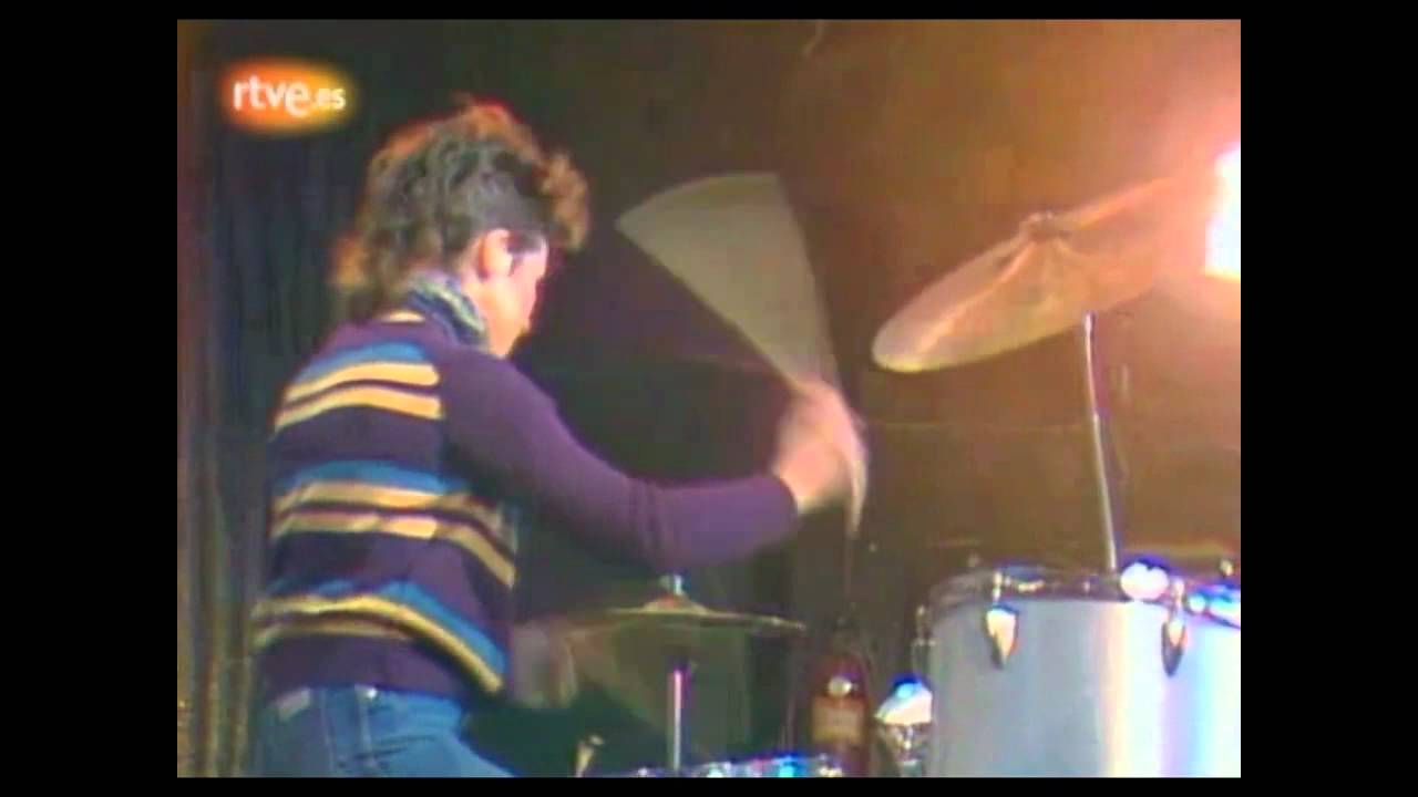 Ox Pow - Esperando En La Calle