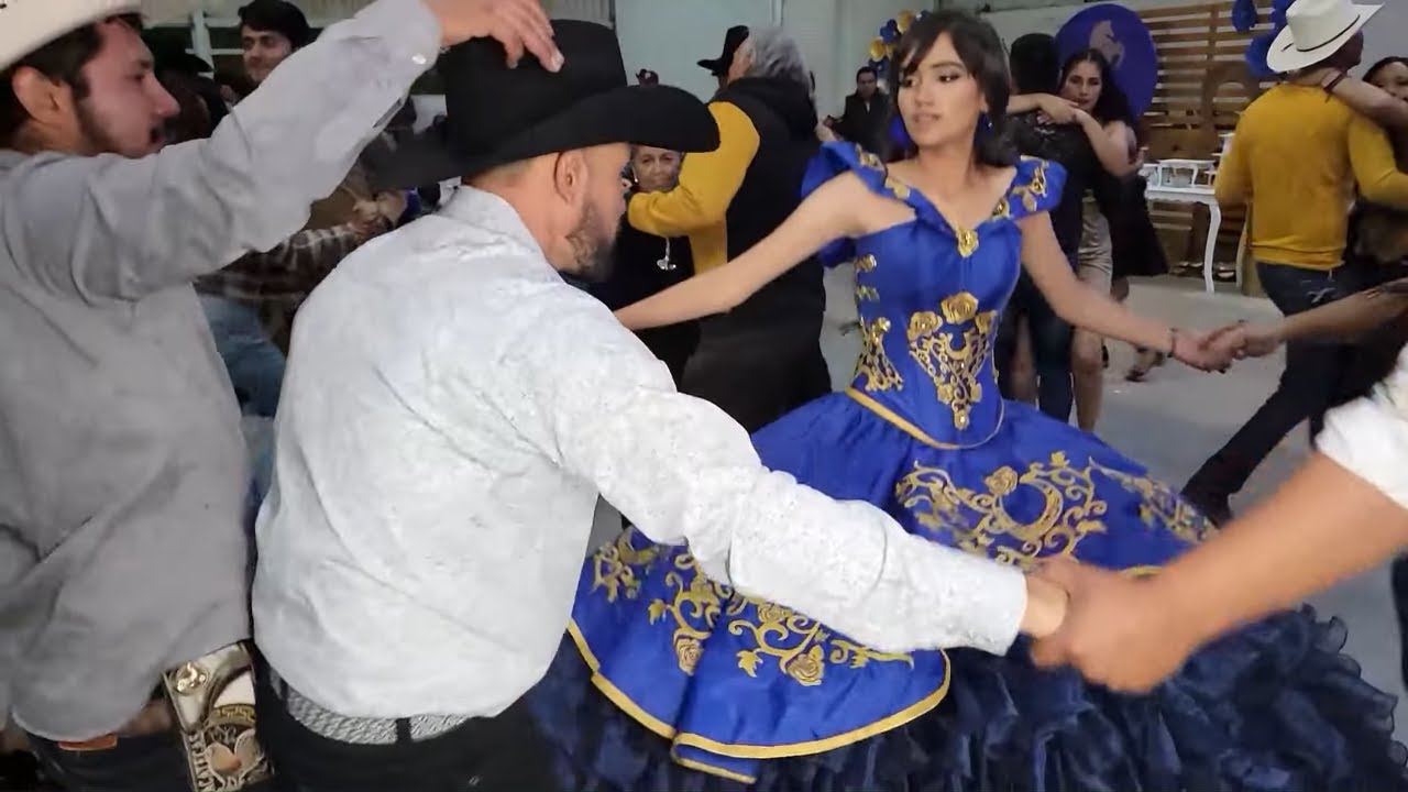 QUINCEAÑERA CON BANDA / LOS QUINCE AÑOS DE JUANITA CASTILLO