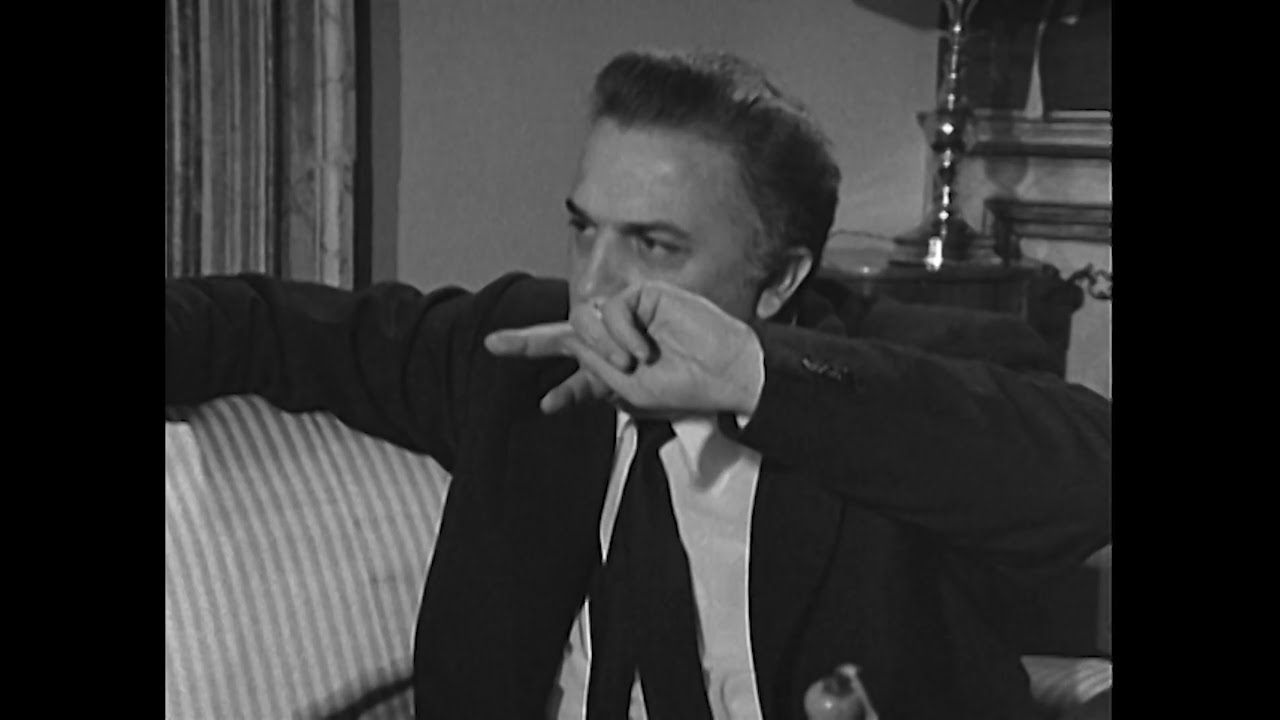 NR: Familiar Spirits, interview with FELLINI (TV) 1966 📽4K Sub.