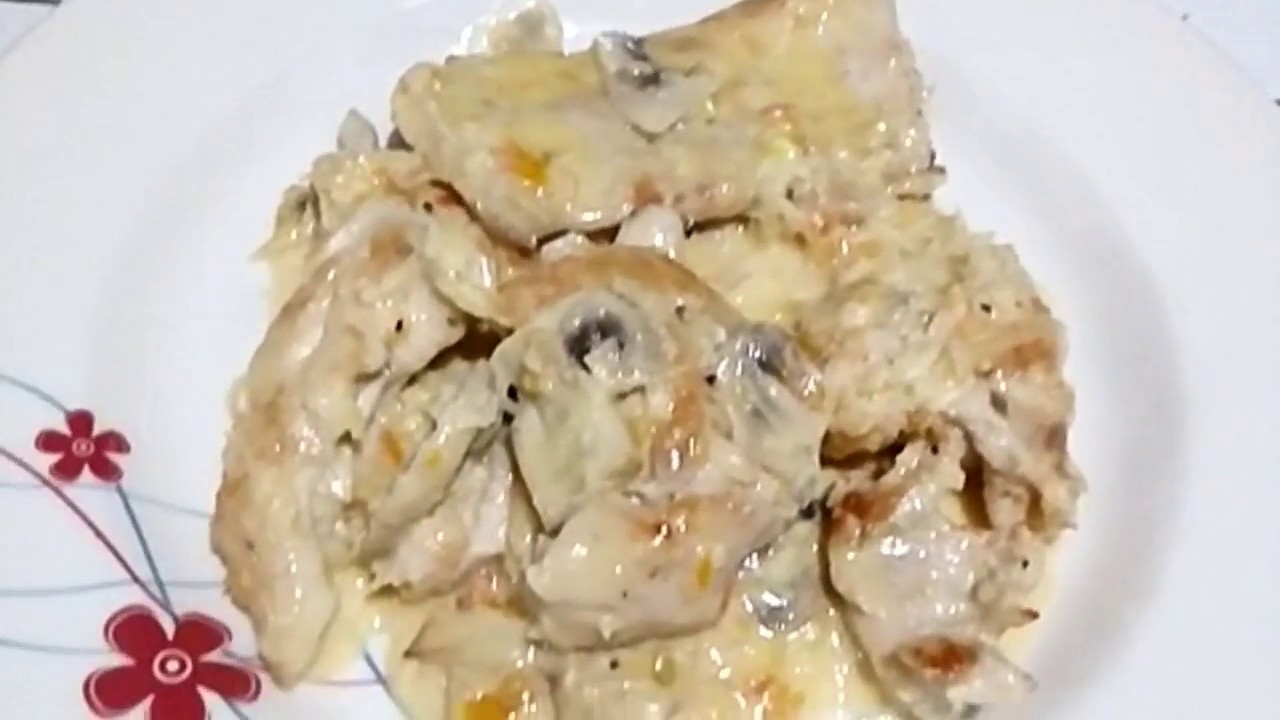 Pechuga con salsa Agria y champi&ntilde;ones