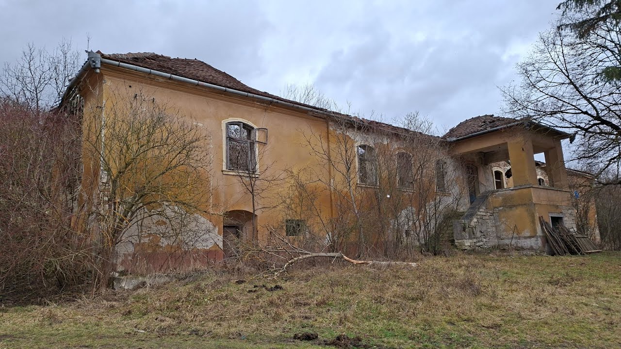 A dobokai Rhédey-kastély elfeledett romjai Erdélyben