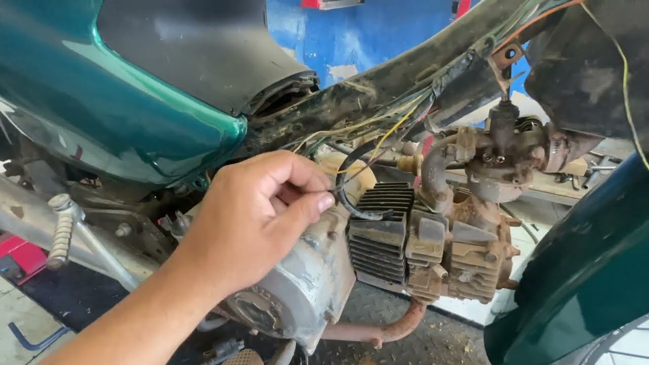 BIZ 100 não pega na PARTIDA nem no PEDAL sem corrente na VELA