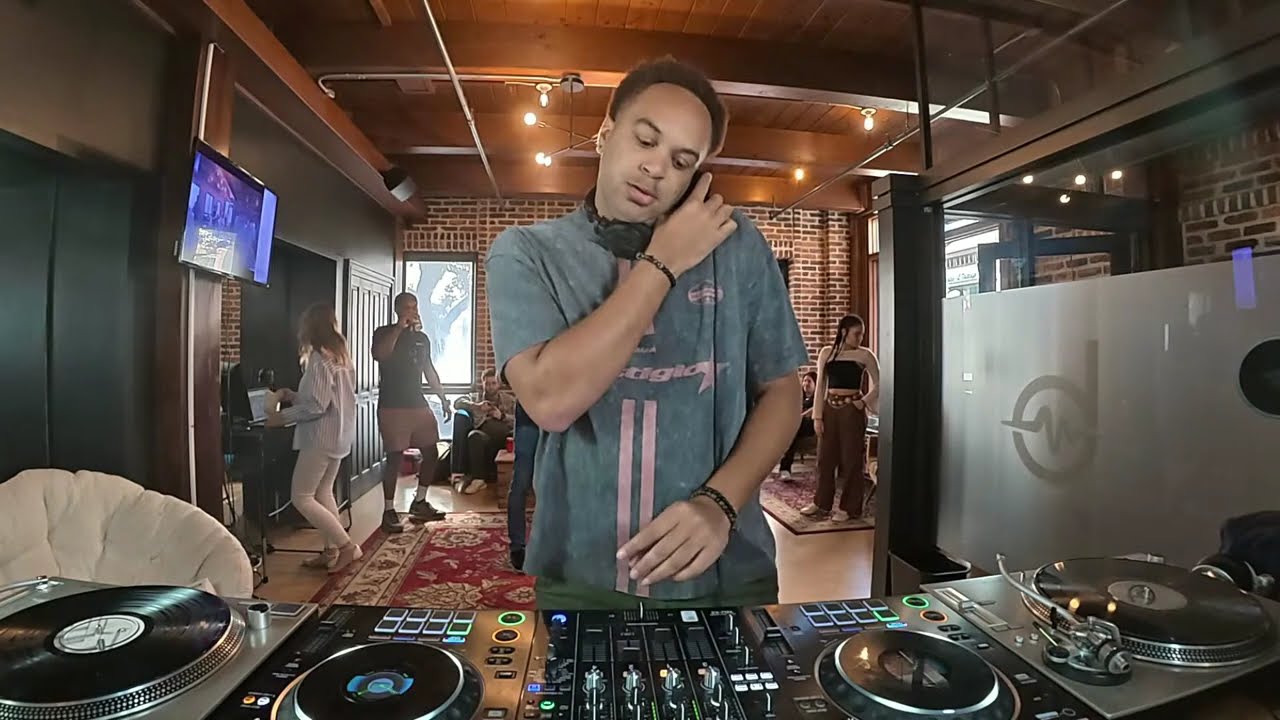 EV | THEBEAT.ROOM 009 | Organic & Afro House