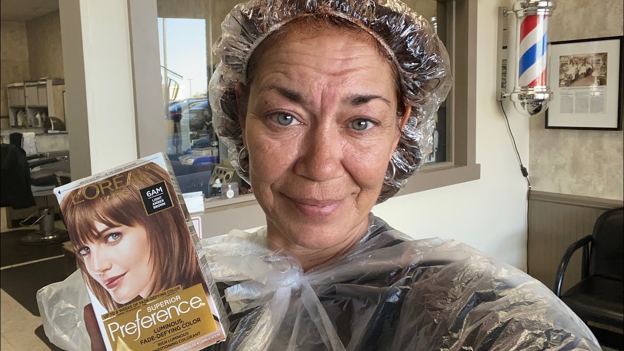 COLORING MY GRAY ROOTS | LOREAL PREFERENCE | REVIEW/TUTORIAL 