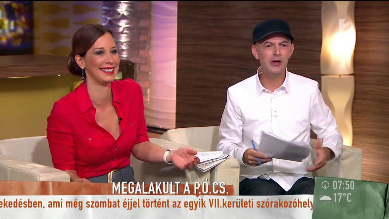 Demcsak Zsuzsa - TV2 Mokka HD - 25.09.2015 - Red Blouse, Skirt, Nylons & Heels