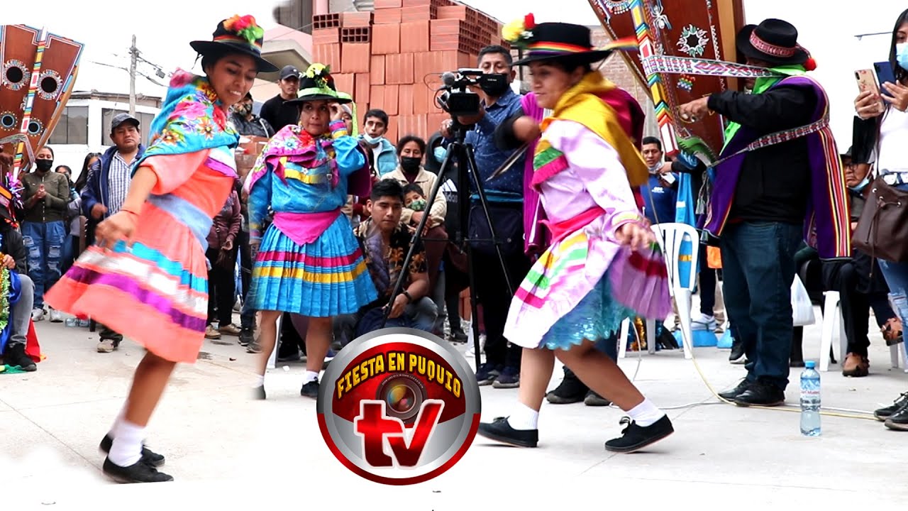 GRAN COMPETENCIA DE LAS GUIADORAS HUAYLIAS RETADORA ARRAZADORA Y PERUANITA