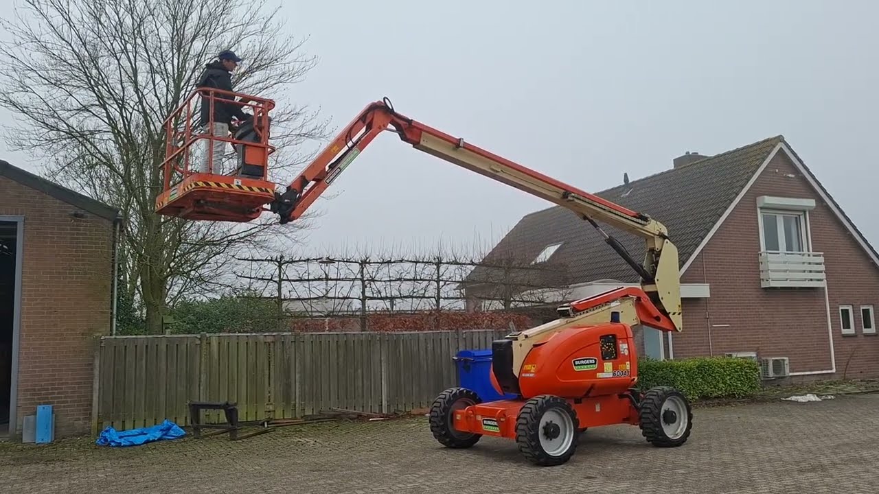 JLG 600AJ [2011] - BE2281