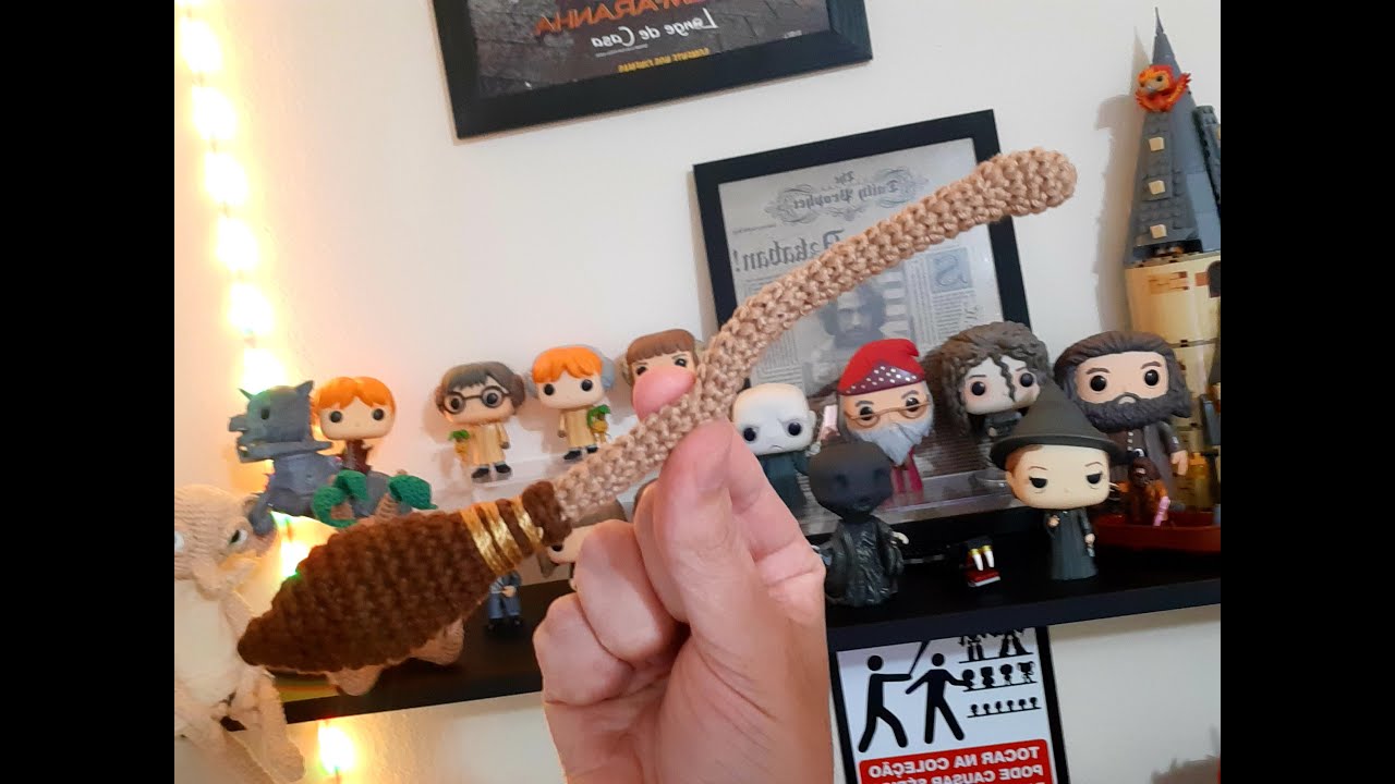 Nimbus 2000 Amigurumi Harry Potter #tiagoaamigurumi #croche #amigurumi #harrypotter