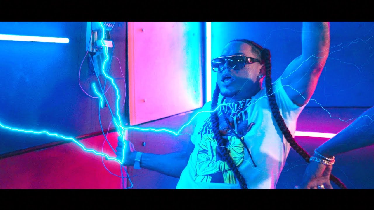 Yo Me Pegue - Carlos Montesquieu, Quimico Ultramega  (Video Oficial)