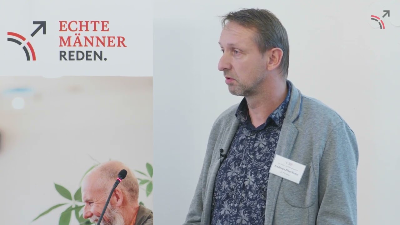 Andreas Moorkamp: Arbeit mit T&auml;tern