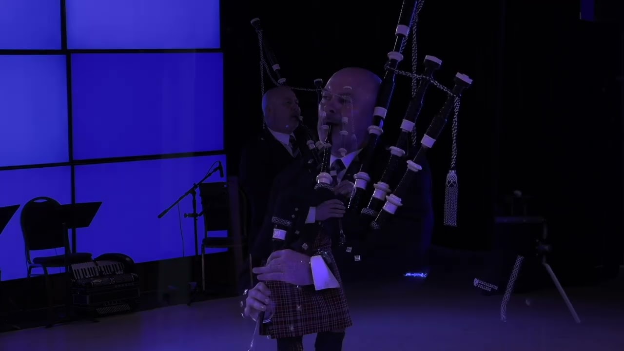 Highland Bagpipe Tunes, Live at Celtic Junction