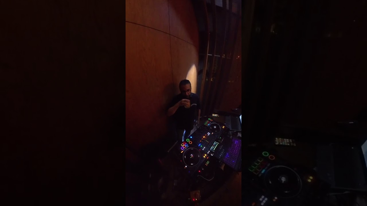 dj live set arabic mix #livemusicdubai #dj #iamalive #djset #music #musicperformance