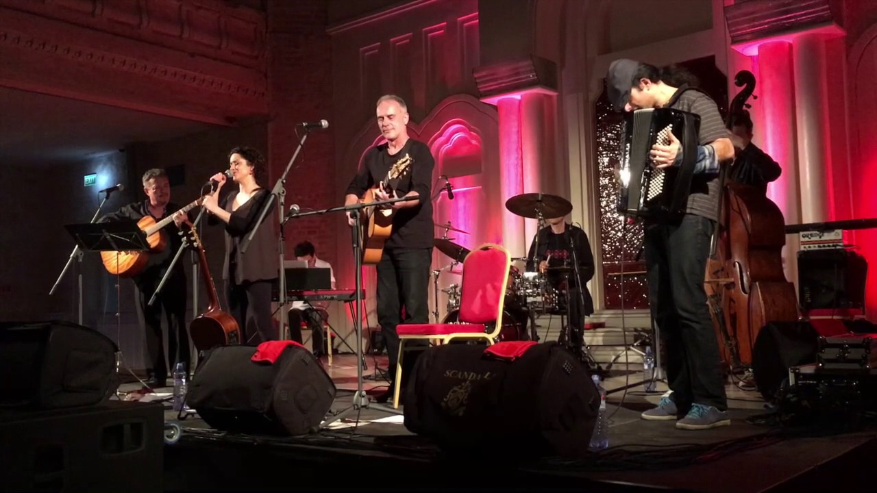 Lucia Šoralová - Bésame Mucho & Tisíc dnů mezi námi / live /