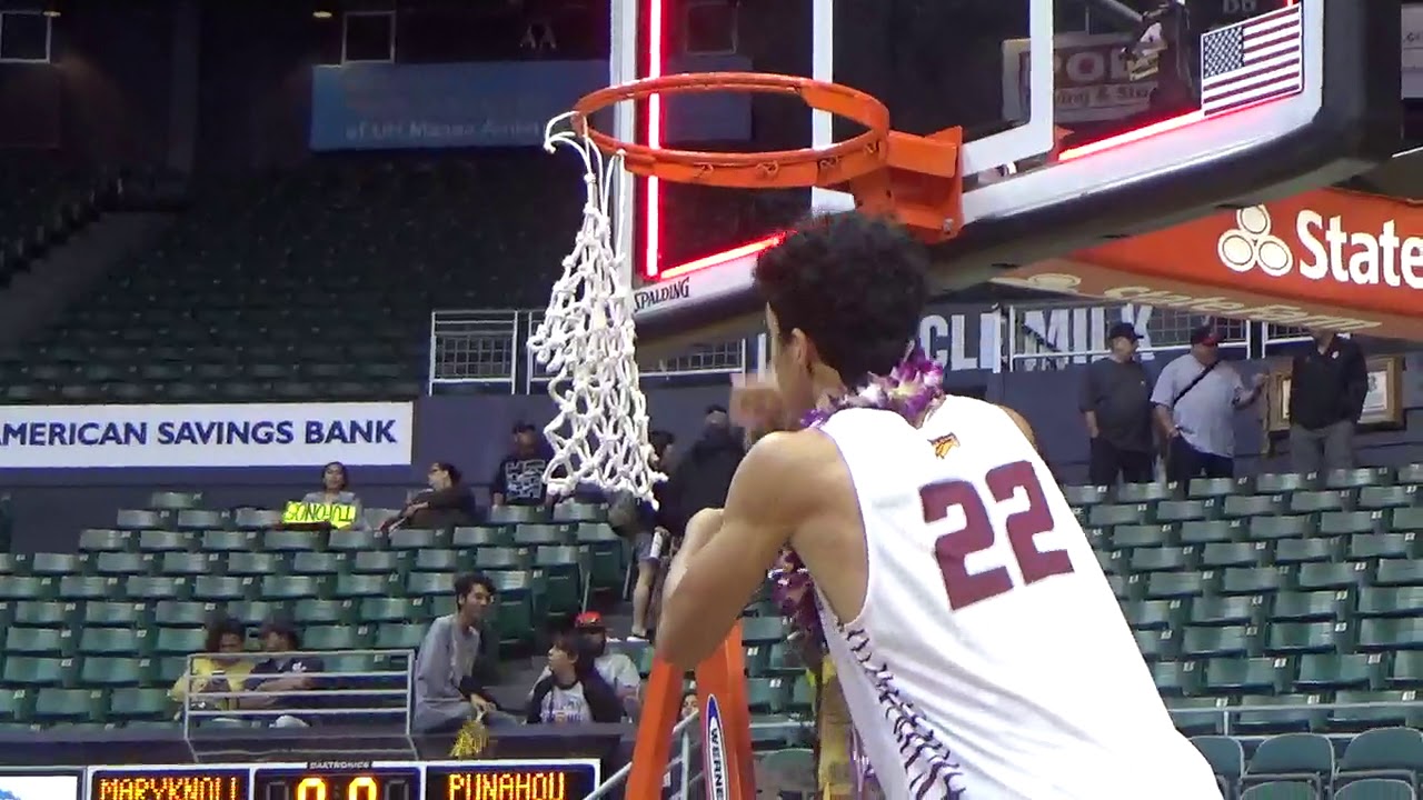 [RAW} Post-game: Marcus Tobin cuts down the net
