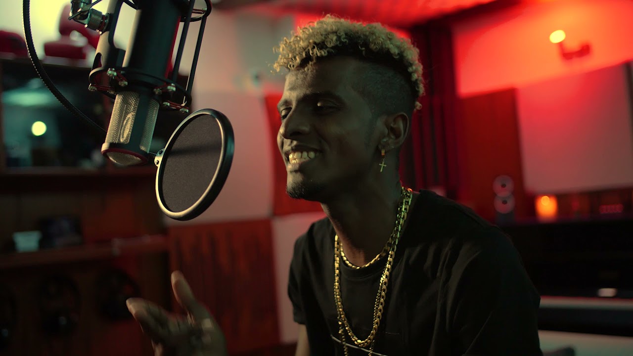 Deszo Dorado - Anao tsy izy (official video)