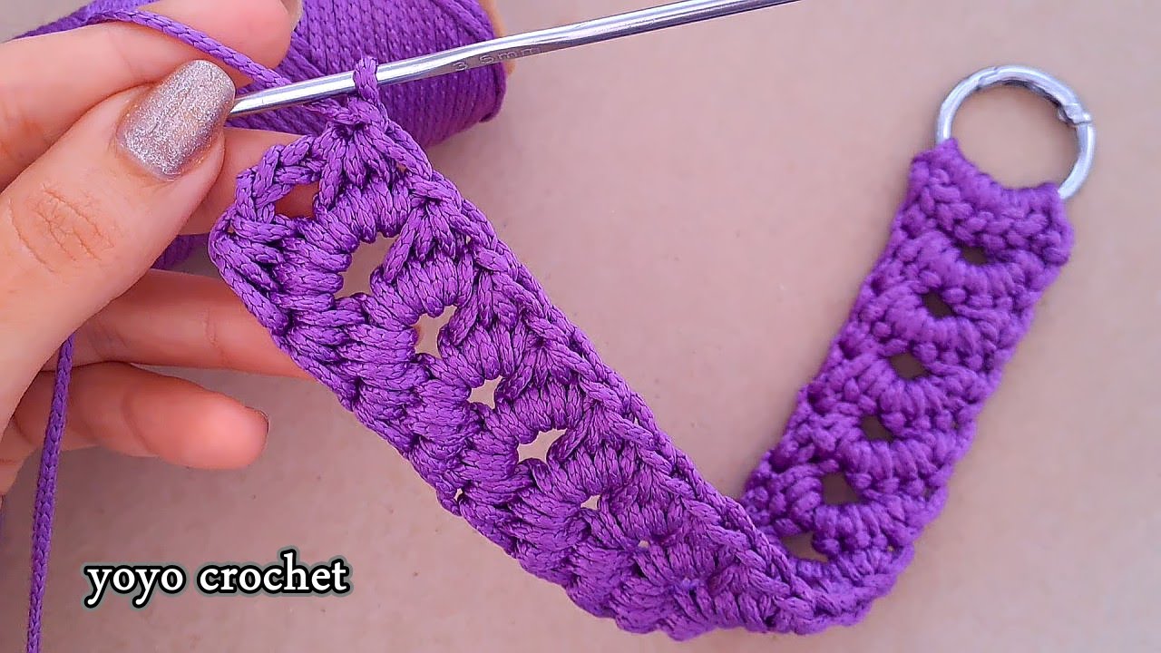 كروشية يد شنطة كروس عريضة // سهلة وبسيطة للمبتدئين - easy crochet hand bag #يويو_كروشية