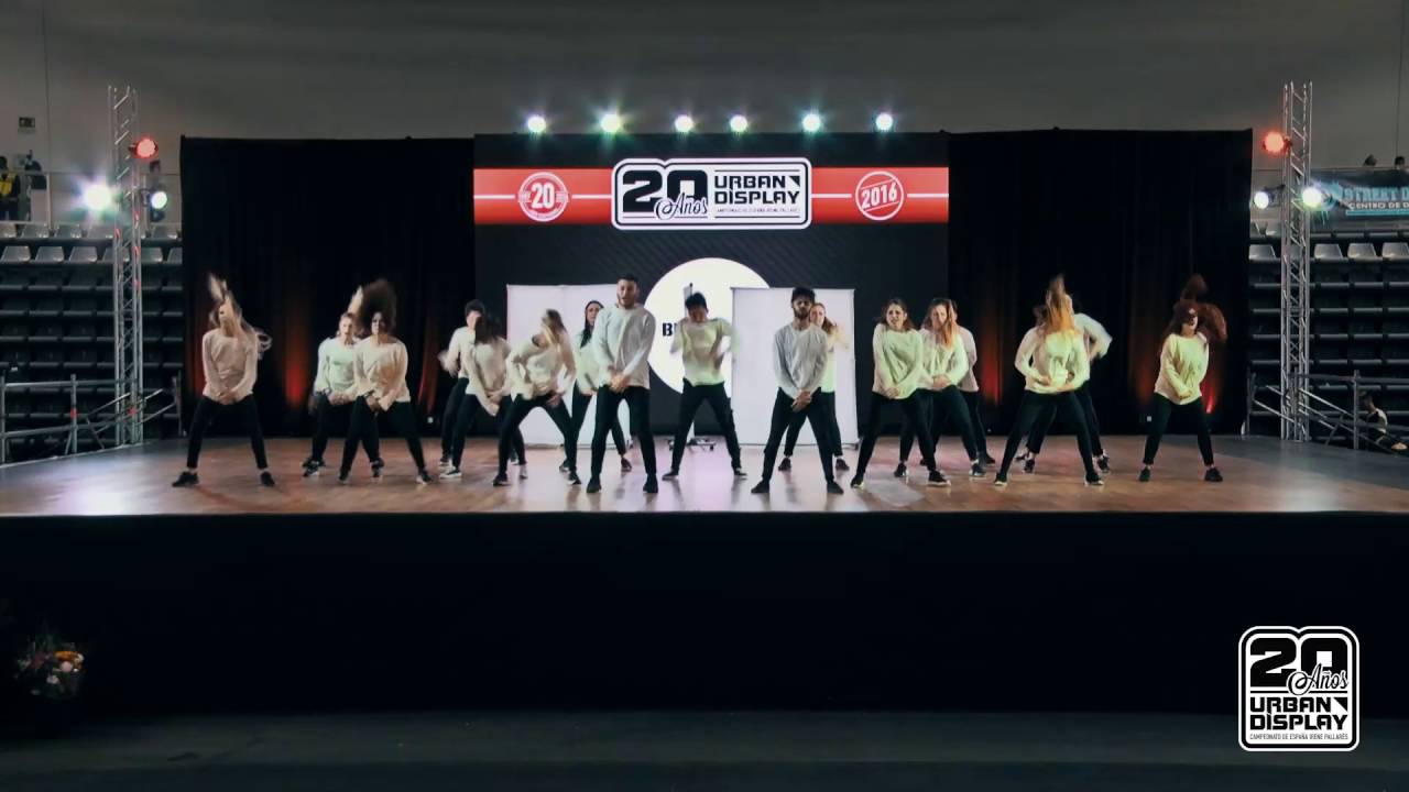 3os CLASIFICADOS PROFESIONAL : BF PROJECT  :: URBAN DISPLAY 2016