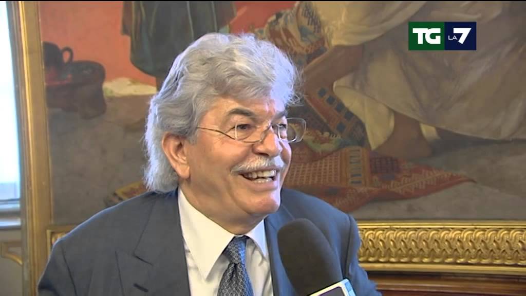 Ex-parlamentari condannati: stop ai vitalizi