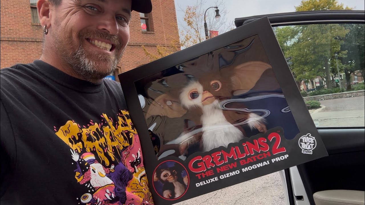 Needful Things run GIZMO IS COMING HOME