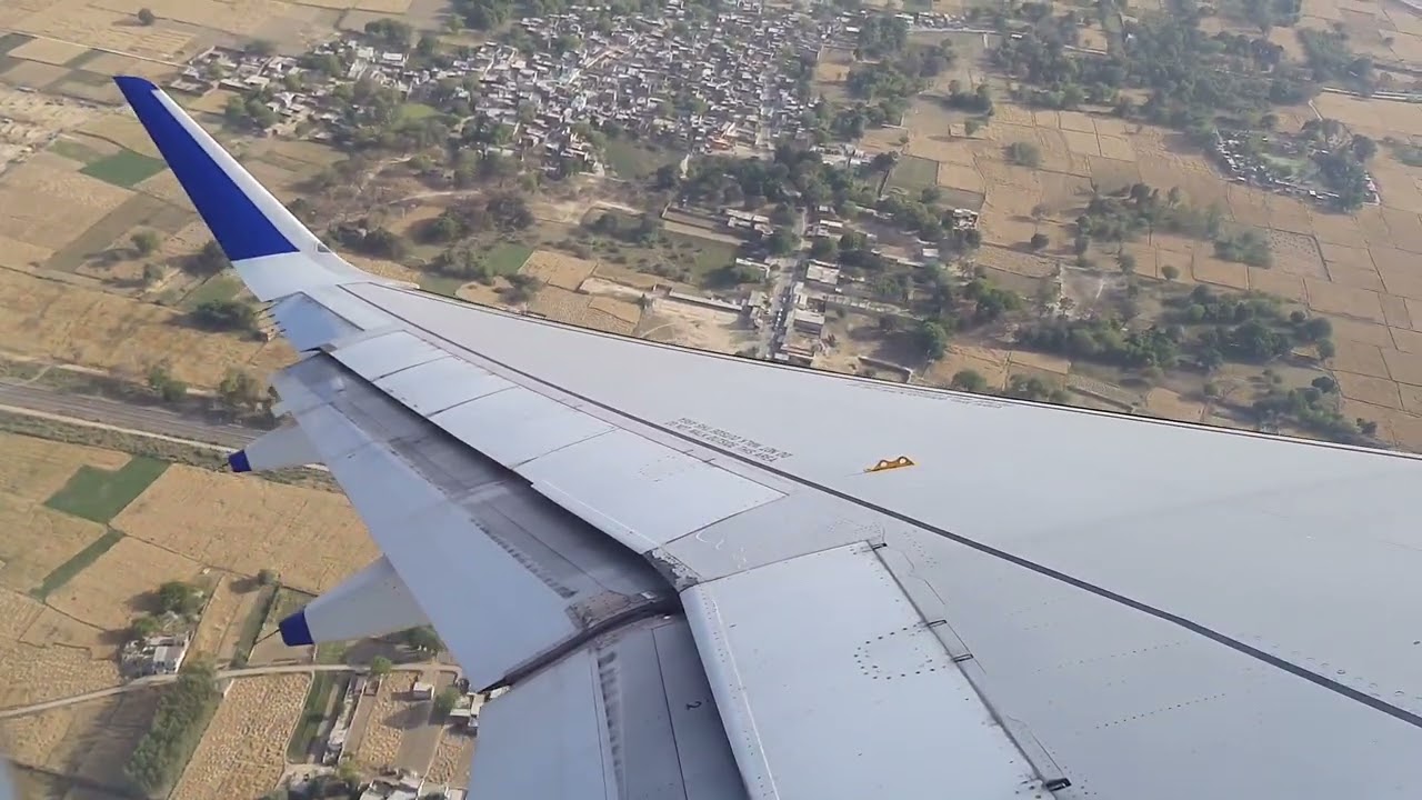 Flight Taking off||Prayagraj Airport|| Allahabad||#aai #airport #prayagraj #prayagrajyoutubecreators