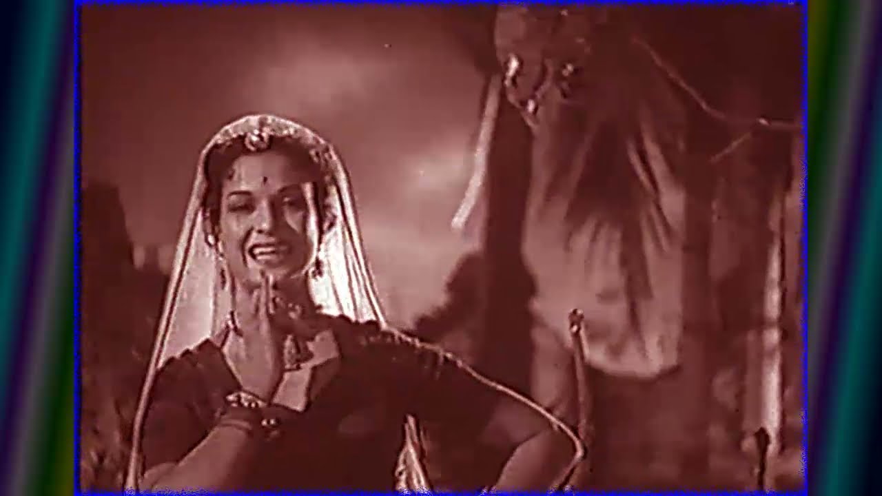 LATA JI~POONAM (1952)~{2 SONGS }~(1)~O BHOLE BALAMA~(2)~JHOOME JHOOME DIL MERA~[ TRIBUTE TO LATA JI]
