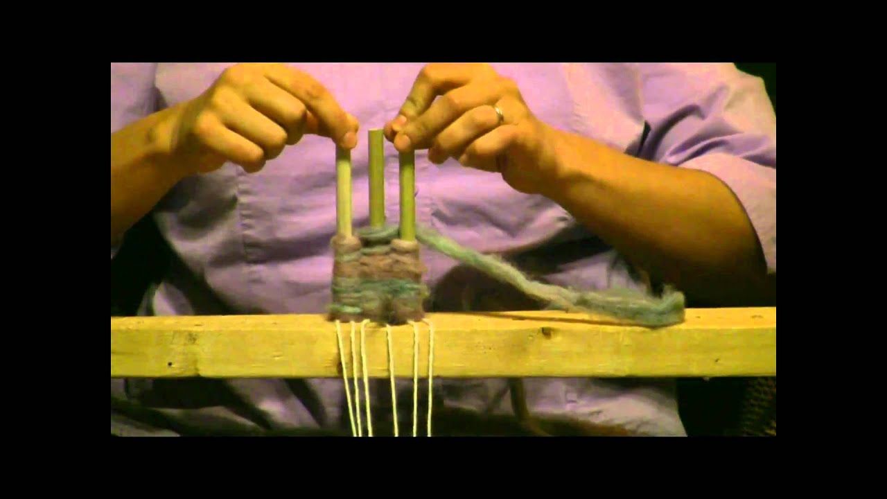 How To Weave On A Peg Loom