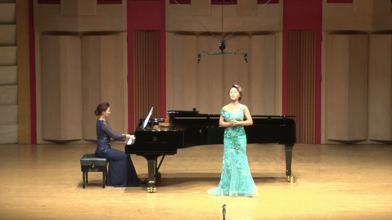 한국가곡 '못잊어'  김동진 작곡  김소월 시  소프라노 자원 노래