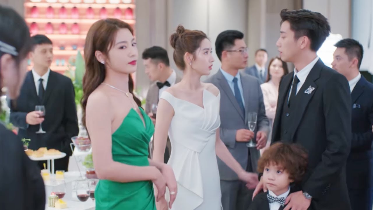 💗【EP65】总裁当众承认和灰姑娘未婚生子，心机女气得转身就走！| 你给我的喜欢 The Love You Give Me