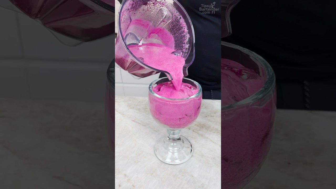 Rum dragonfruit lemonade
