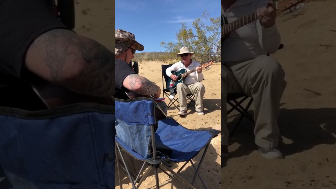 Synyster Gates & Papa Gates play Hallelujah (short) - 04.22.18