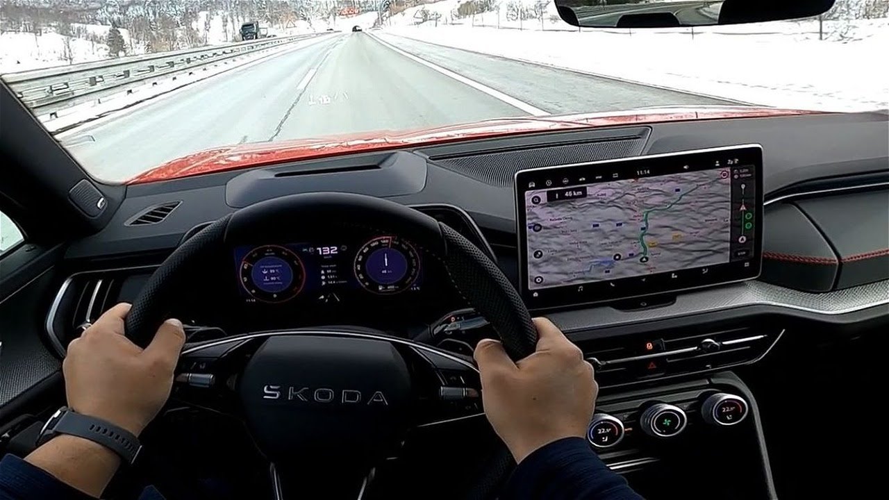 2025 New SKODA Kodiaq RS on highway | POV TEST drive [2.0 TSI 4x4, 265 HP]
