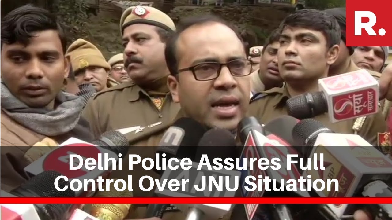 Delhi Police Deploy Forces Outside JNU Campus, Assures Full Control Over Situation