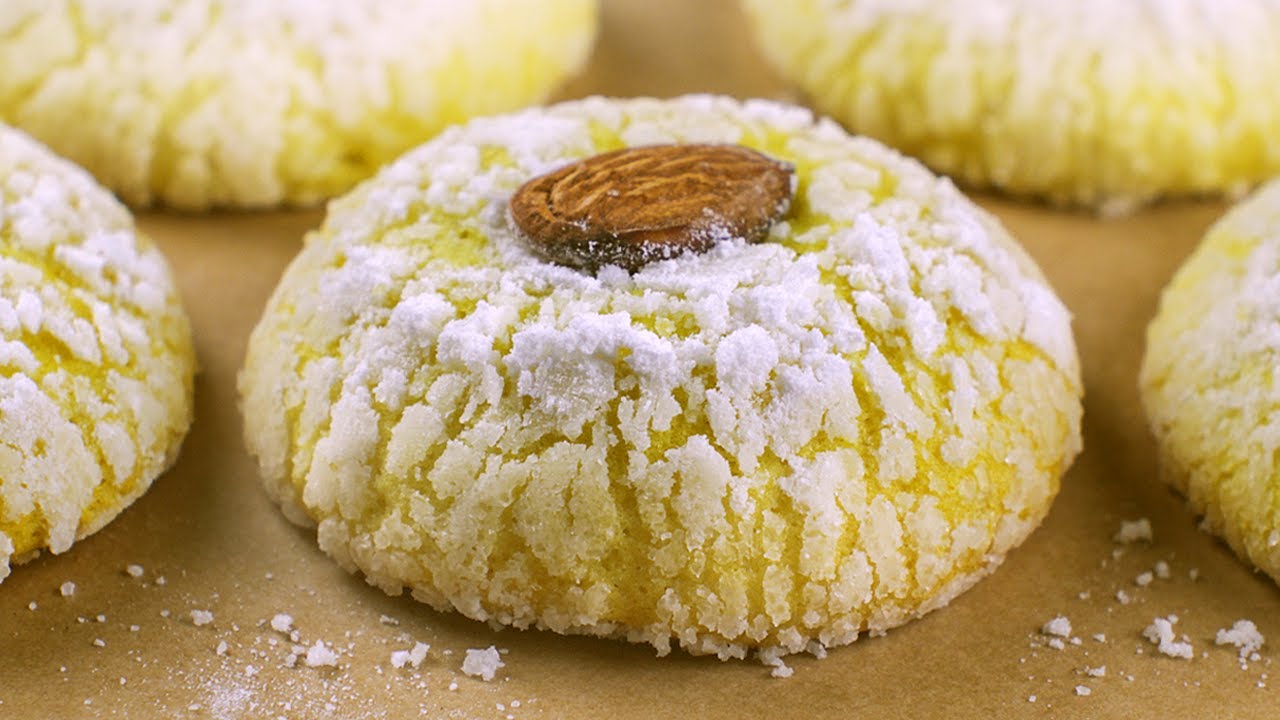 Soft Lemon Biscuits that melt in your mouth. So easy and delicious!