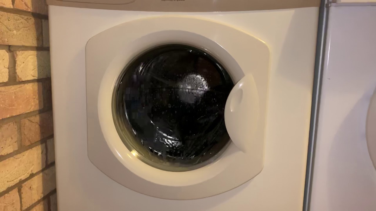 Hotpoint WMA58 - Fast Wash (Washing)