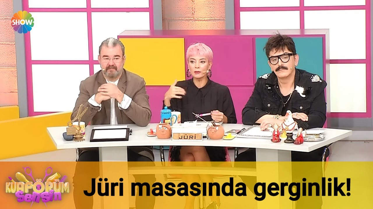 Jüri masasında gerginlik!