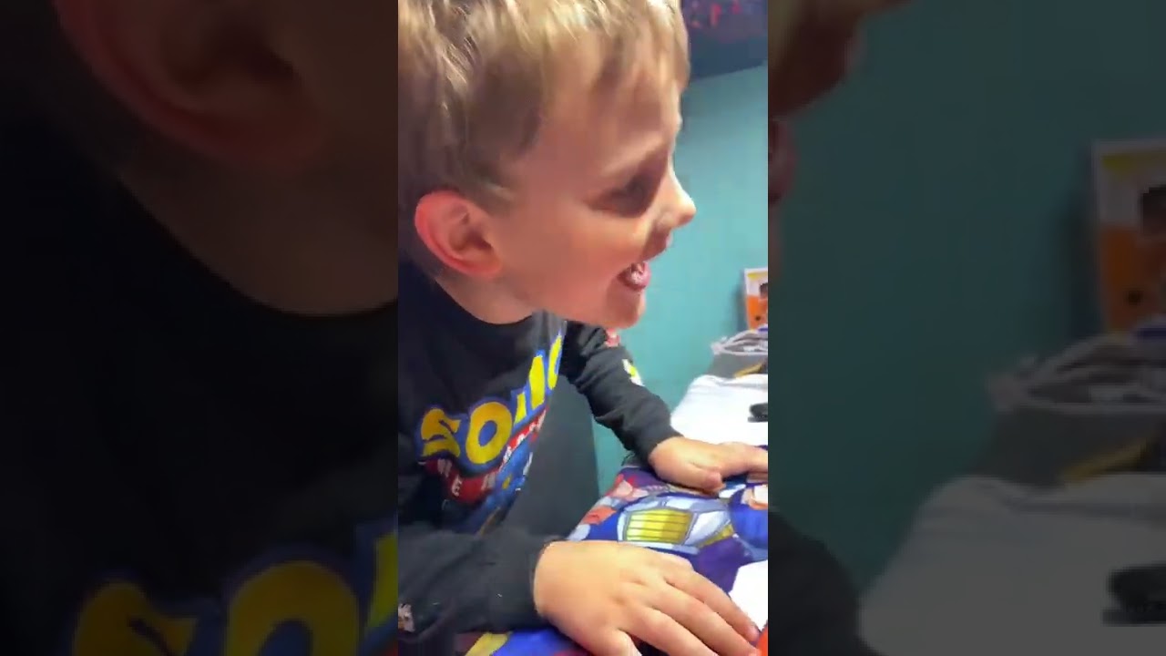 Охота за драконьим жемчугом в отделе игрушек&hellip; снова