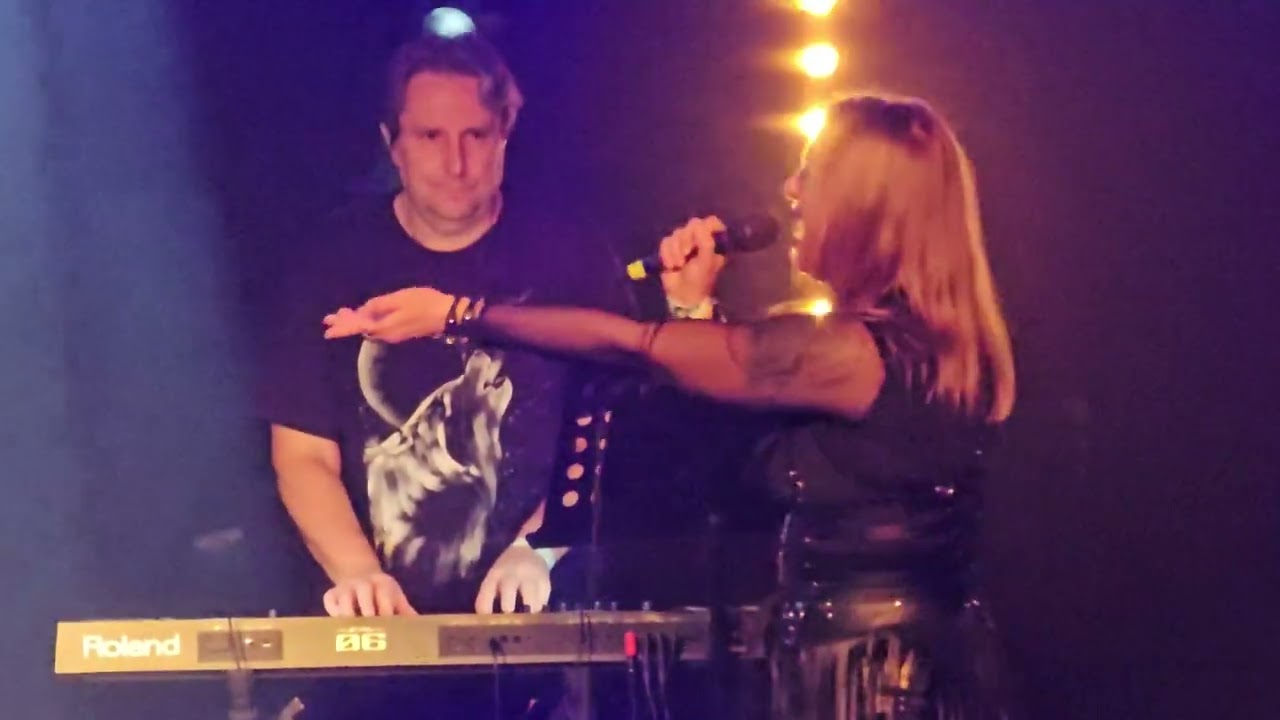 ARTROSIS & Maja Konarska - Ukryty Wymiar & Pośród kwiatów i cieni - Wrocław 26/10/2024