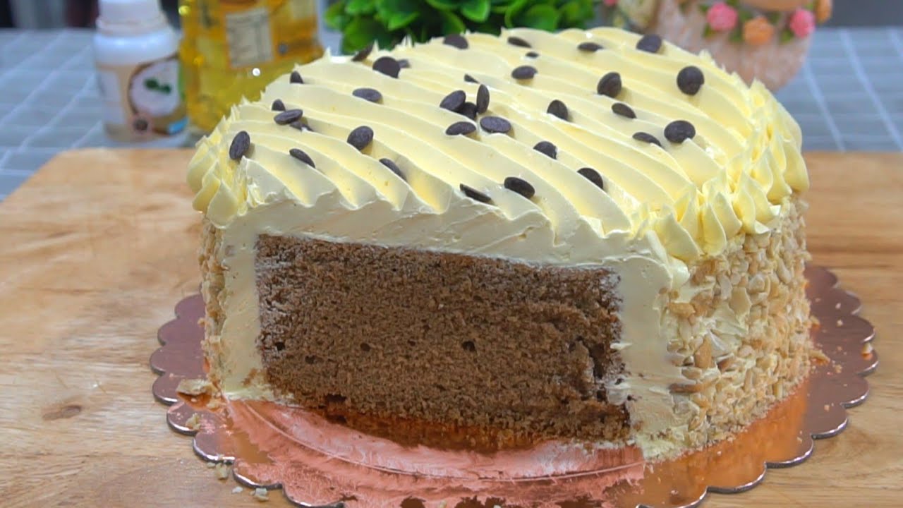 SOFT MOCHA CHIFFON CAKE WITH BUTTERCREAM FROSTING RECIPE